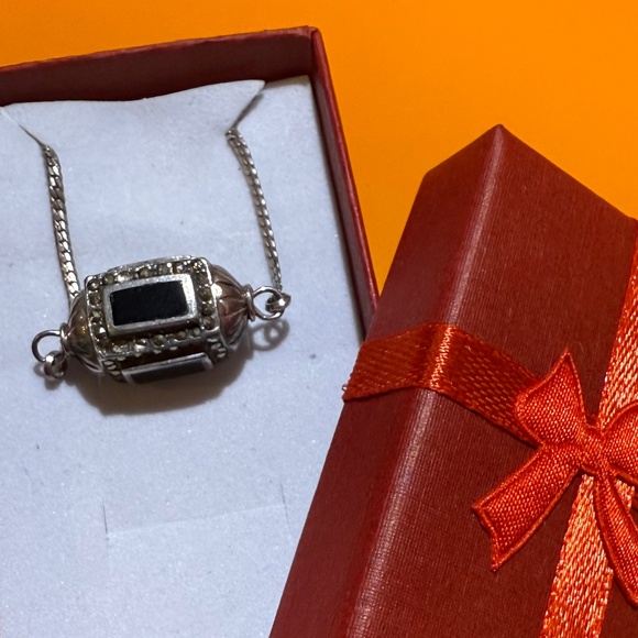 Vintage Sterling Silver Onyx Marcasite Cylinder Prayer Box Necklace 18” - Picture 1 of 12